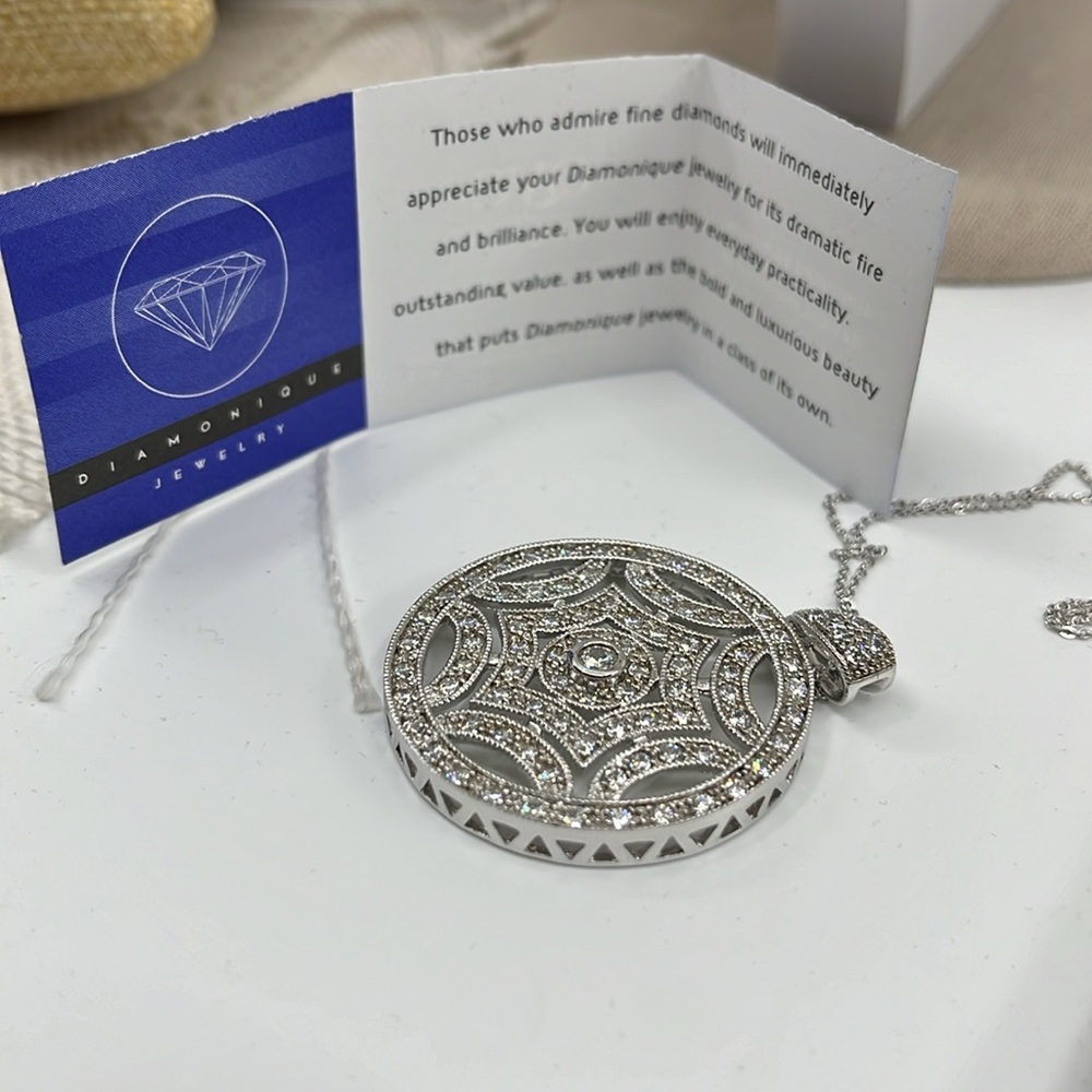 Vintage Diamonique Sterling Silver 925 Circle Pendant Necklace - 16-18" - Picture 13 of 14